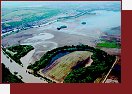 Jaroov, v doln sti snmku odstaven rameno s pelitou hrz, foto 23. 7. 1997 