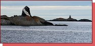 Norsk rybsk zkladna Angelamfi Grefsnesvagen. Prjezdn trasa skrz fjord je peliv vyznaen. 