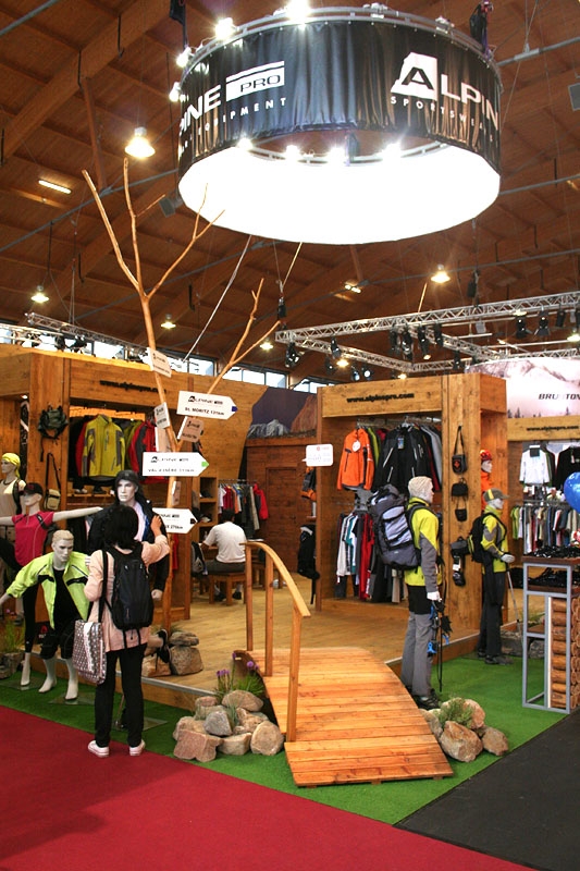 esk, slovensk a polsk firmy na OutDoor 2008