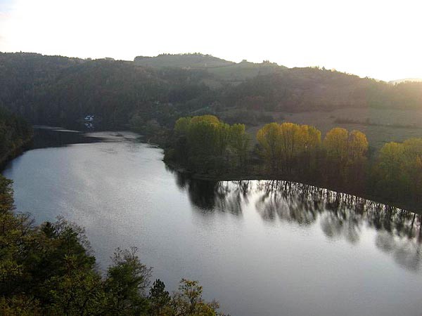 Vltavsk ula, Pakosta