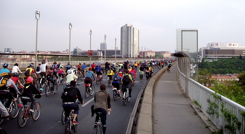 Praha, Velk jarn cyklojzda 2011 - Horydoly.cz 