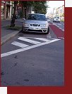 Kubnsk nmst. Ani zptn pohled nevyjasuje, co m vlastn cyklista na kiovatce udlat      