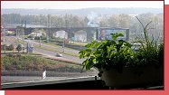 Elektrick podniky hlavnho msta Prahy. Vhled na Vltavu, tvanici a Negrelliho viadukt 