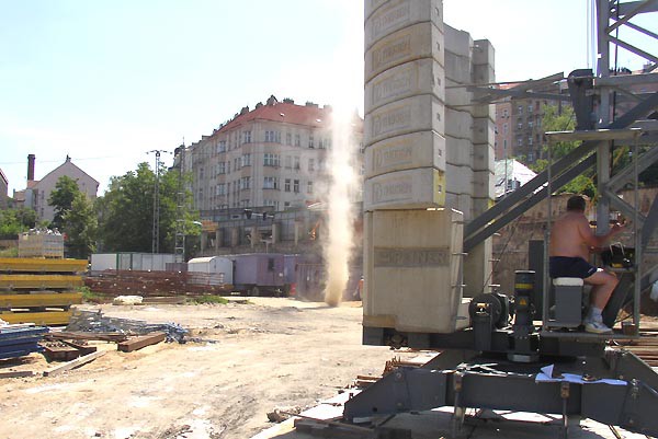Praha, mal torndo
