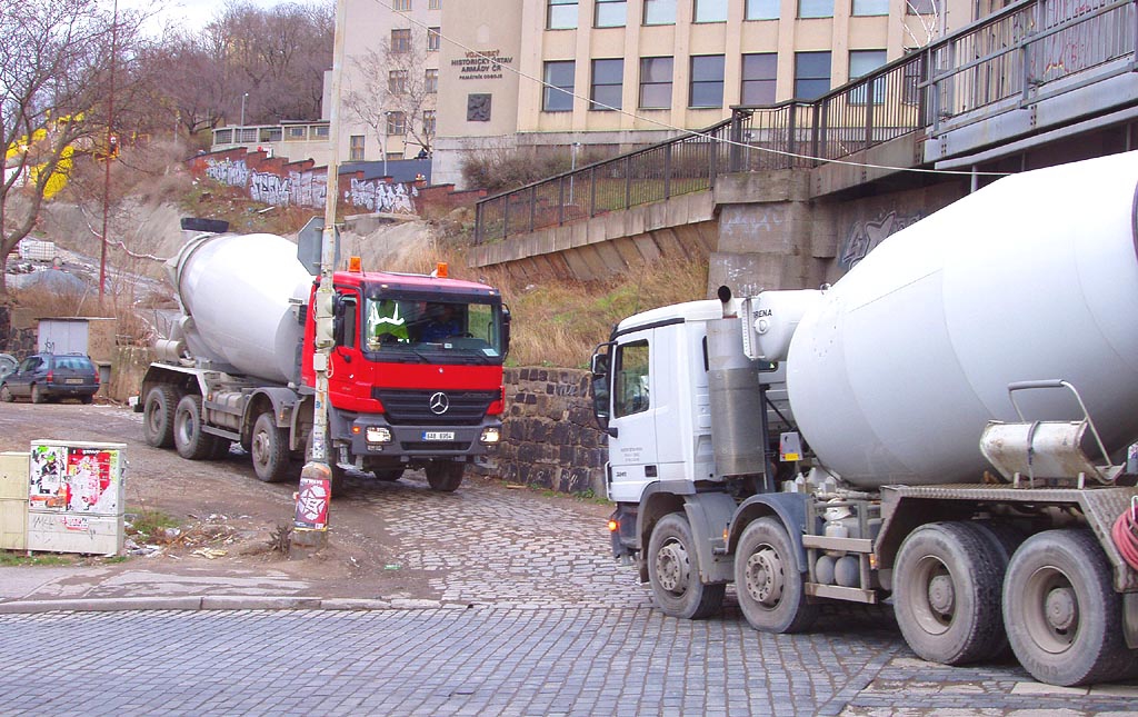 Praha, Nov spojen, kvten 2007