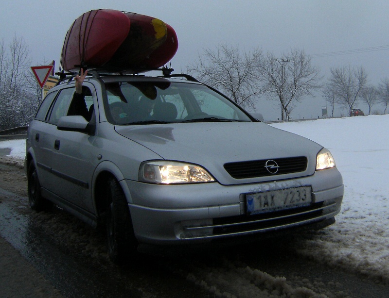 V zim na Szavu s kajakem - Horydoly.cz 