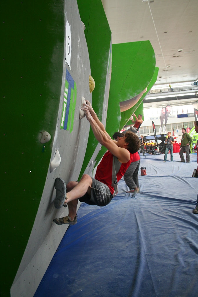 Bouldering, svtov pohr Brno 2007, kvalifikace