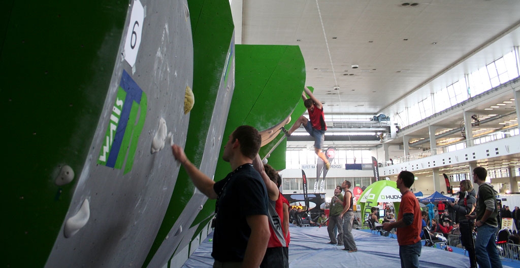 Bouldering, svtov pohr Brno 2007, kvalifikace