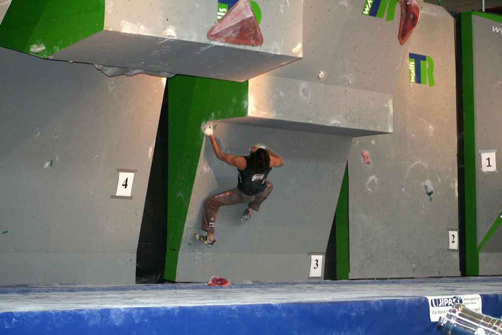 Bouldering na Sport Life 2007 - finle