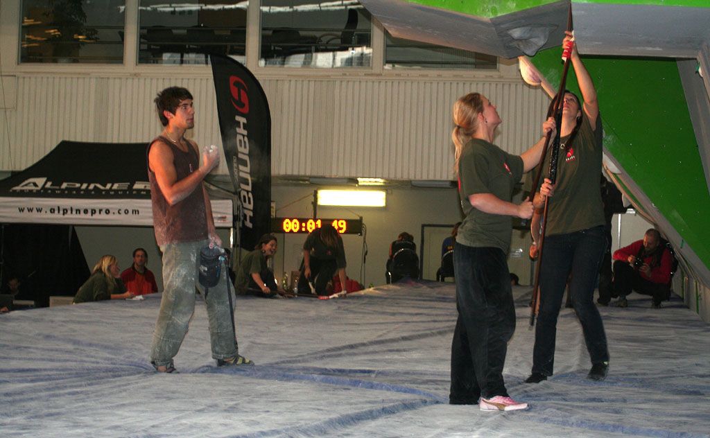 Bouldering na Sport Life 2007 - finle