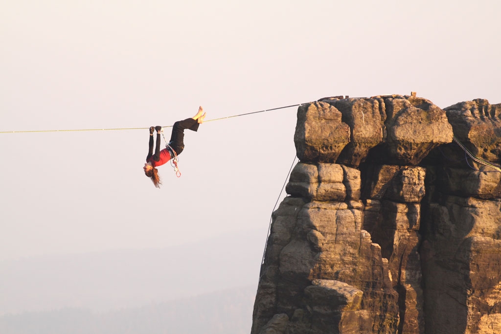 Slackline Doga a Divok rka