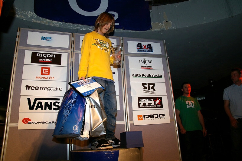 Closing party 4x4 freestyle snowboarding 2008