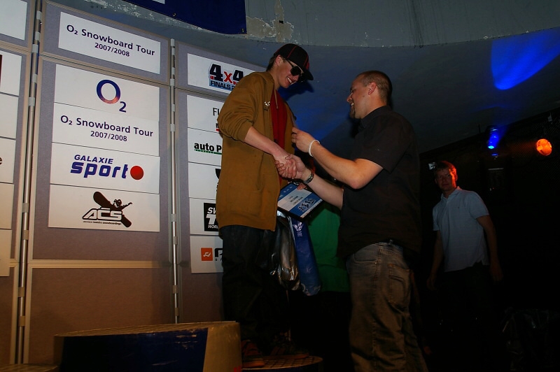 Closing party 4x4 freestyle snowboarding 2008