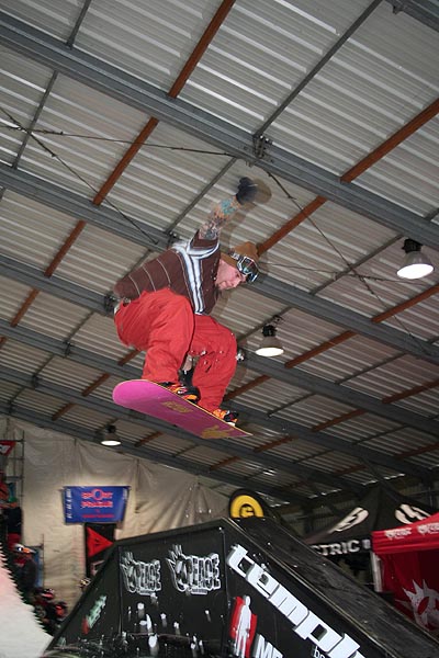 Snowboardov zvody v hale