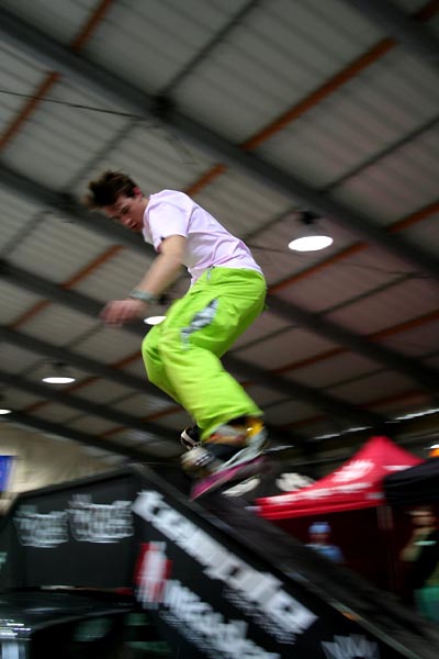 Snowboardov zvody v hale