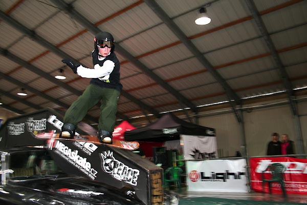 Snowboardov zvody v hale