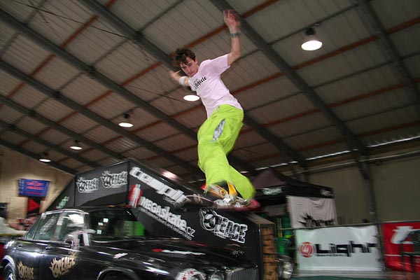 Snowboardov zvody v hale