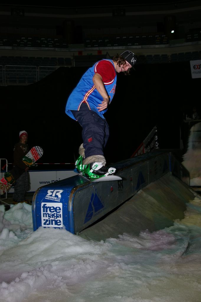 Snowboardov mda 2006