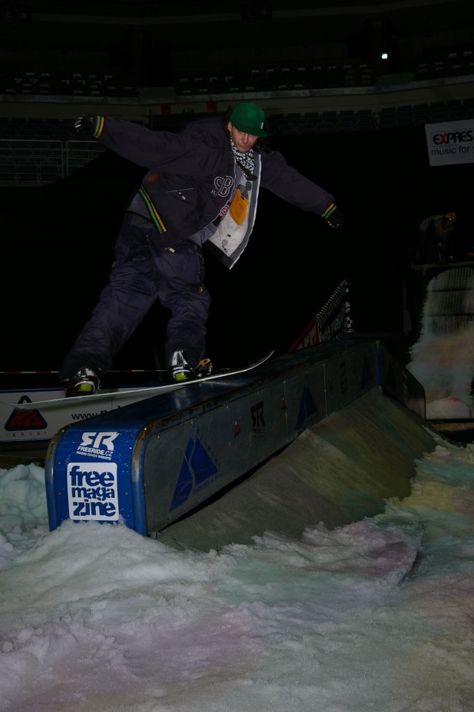 Snowboardov mda 2006