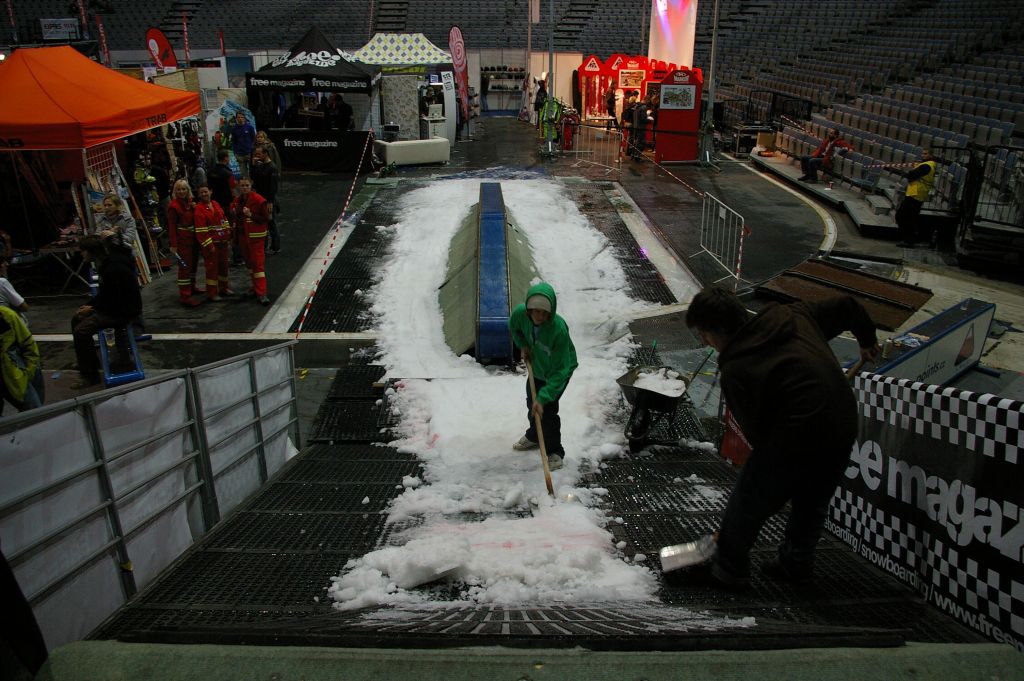 Snowboardov mda 2006