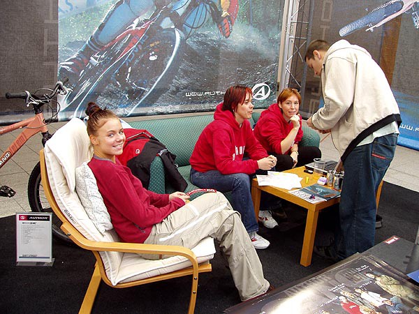 Sport Life 2004, expozice kol a cyklistickho vybaven