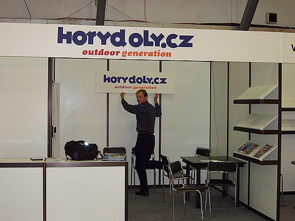 Sport Prague podzim 2004, noc ped otevenm