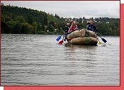 Vltava, Praha. Klon slavn Matyldy pluje podl Csask louky 