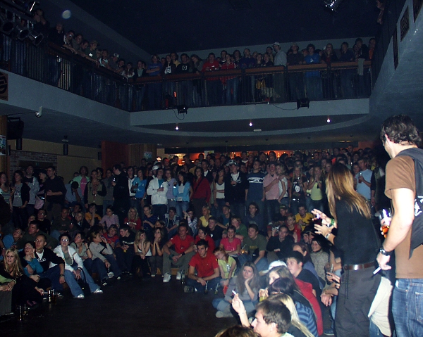 Retro Music Hall Praha: Vo(a)yage party