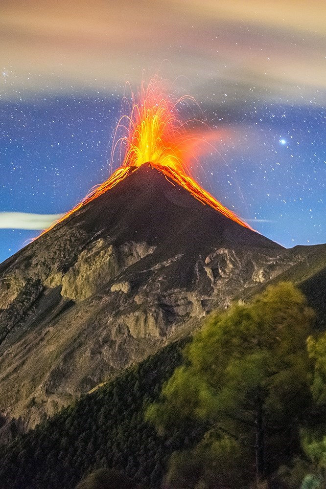 Guatemala, sopka. 