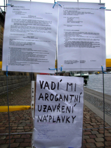 Okupace nebo oživení pražské náplavky?