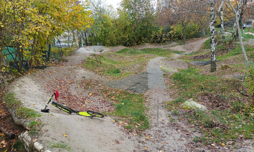 Pumptrack Boulodrom Horní Měcholupy Pumptrack Boulodrom Horní Měcholupy