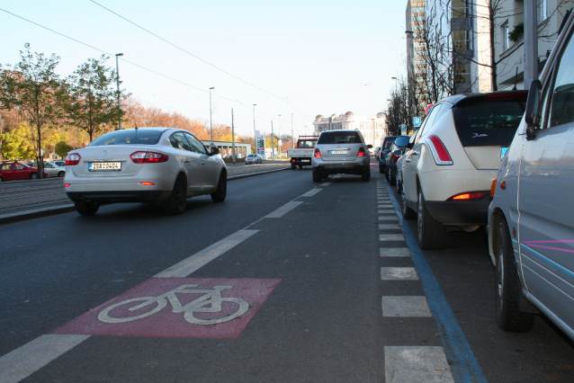 SOUTĚŽ o dvě knihy cyklotrempa Vlasáka za cyklistickou fotku