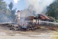 Základna Na Dědku vyhořela. Skauti prosí o pomoc Základna Na Dědku vyhořela. Skauti prosí o pomoc
