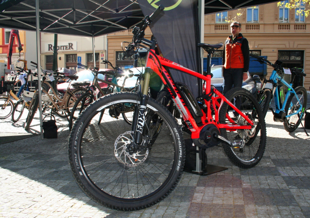 Elektrobike full Apache Scalp Bosch