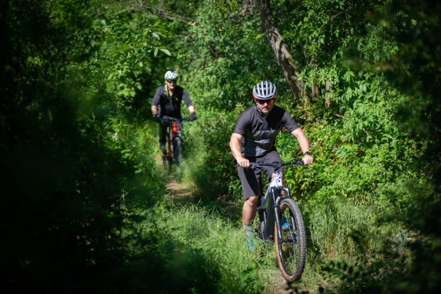 KTM Macina Race - elektrický trailbike