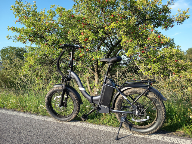 TEST Elektrokolo Touroll S2