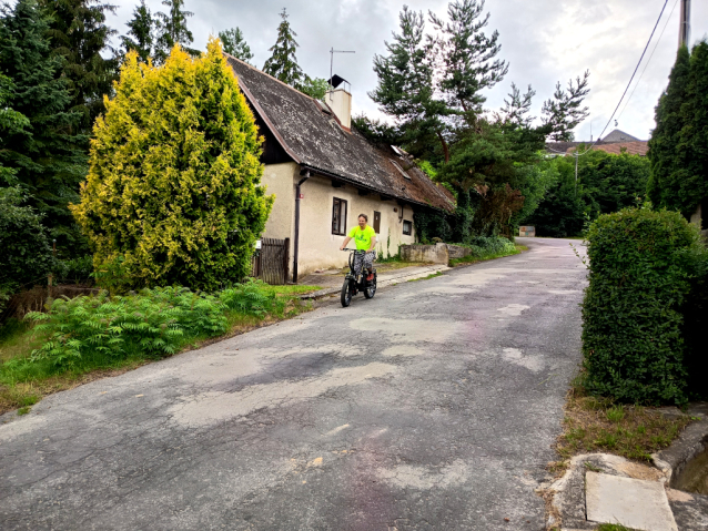 Jabloneček: zábavná vyjížďka na elektrokole