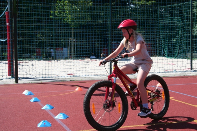 Cyklistické desatero aneb jak zvýšit bezpečnost dětí na kole