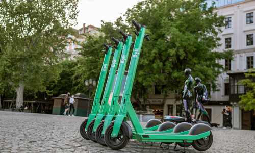 Stockholm snížil počet elektrokoloběžek o polovinu Stockholm snížil počet elektrokoloběžek o polovinu