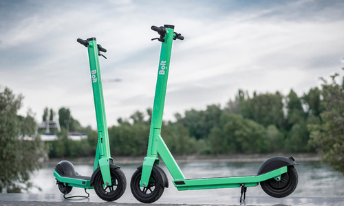 Elektrické koloběžky v Paříži nesmí překročit rychlost 10 km/h Elektrické koloběžky v Paříži nesmí překročit rychlost 10 km/h