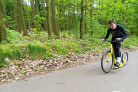 500 kilometrů na koloběžce za 24 hodin v Divoké Šárce 500 kilometrů na koloběžce za 24 hodin v Divoké Šárce