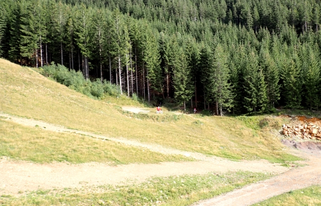Klínovec - cykloturisté v trailcentru