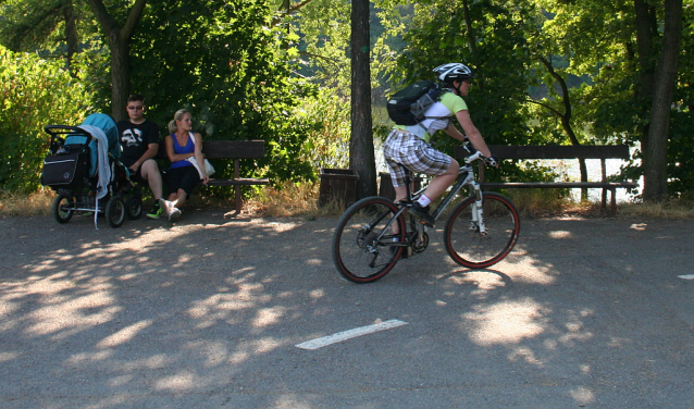 Hostík: dirt, jump a trail