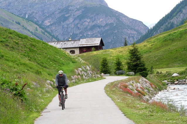 Carosello 3000: flow biking Livigno