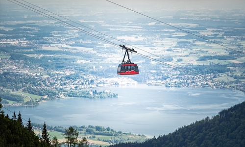 Horní Rakousko mezi horami a Dunajem Horní Rakousko mezi horami a Dunajem