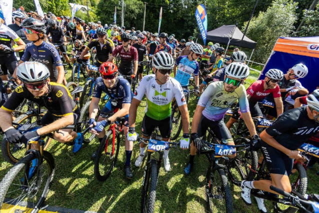 Bike Čeladná vyhrál způsobem start-cíl Rakus, ženy ovládla Tvarůžková