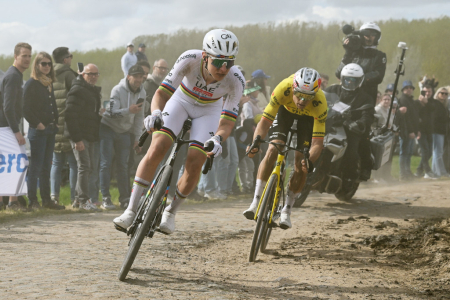 Wout van Aert Conquers Paris-Roubaix for the First Time: The Victory That Redefines his Legacy