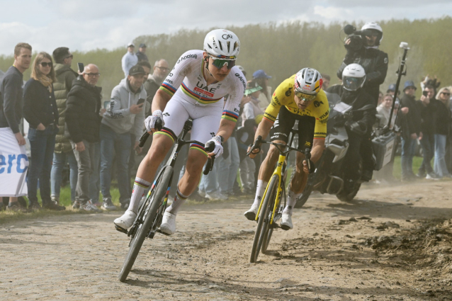 Wout van Aert Conquers Paris-Roubaix for the First Time: The Victory That Redefines his Legacy