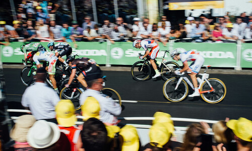 Nejslavnější závod je tady! Nejslavnější závod je tady!