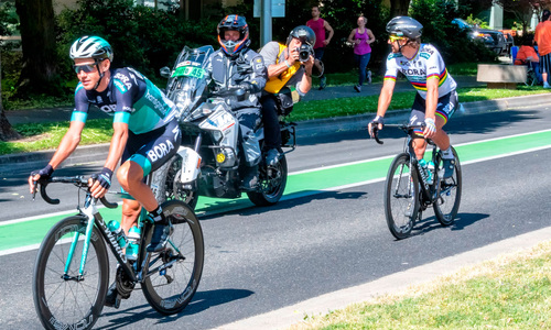 Cyklistická sezóna jako žádná jiná. Před olympiádou se pojede mužská i ženská Tour de France Cyklistická sezóna jako žádná jiná. Před olympiádou se pojede mužská i ženská Tour de France
